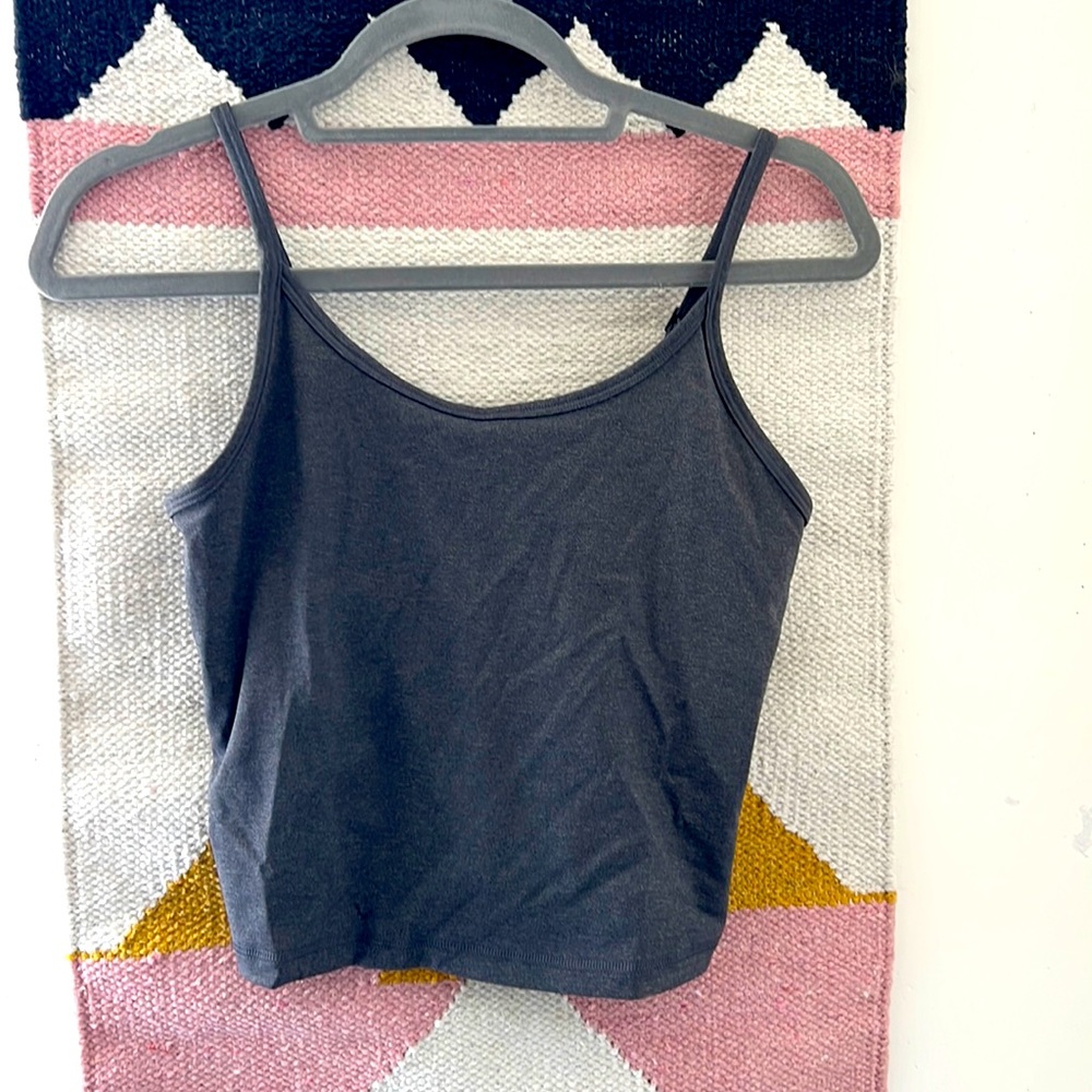Everlane tank